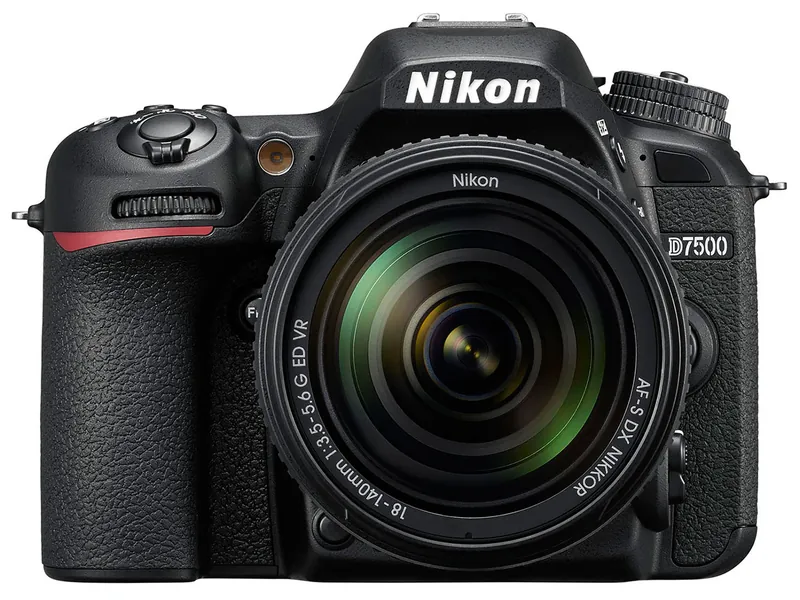 ニコン D7500 18-140 VR レンズキット 製品画像