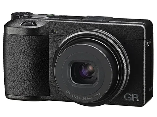 RICOH GR IIIx 正面