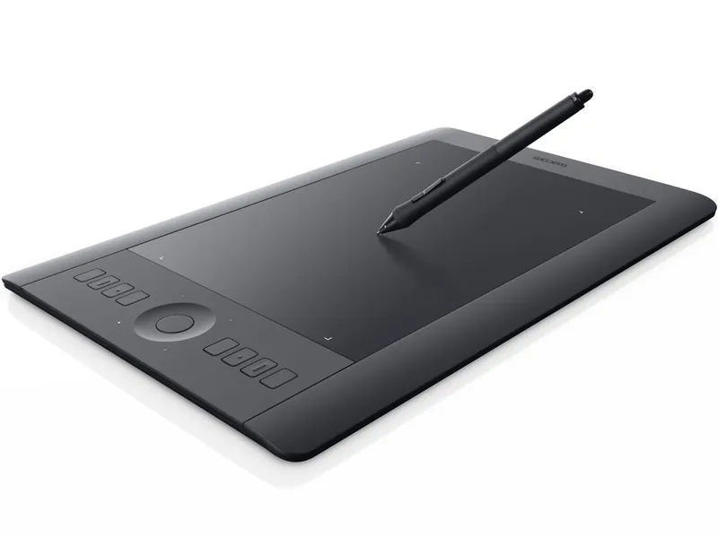 ワコム Intuos Pro medium PTH-651/K1 製品画像
